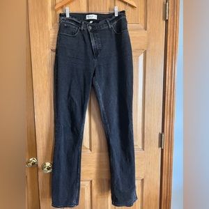 The ‘90s slim straight ultra high rise